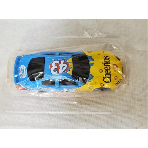 NASCAR #43 Cheerios PROMOTIONAL CAR - 2008 TRC Mfg for GMI sealed - Picture 2 of 4